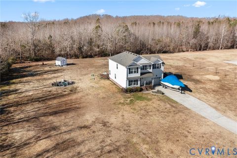 Photo of 4015 Sleepy Hole Road, Suffolk, VA 23435 (MLS # 2601265)