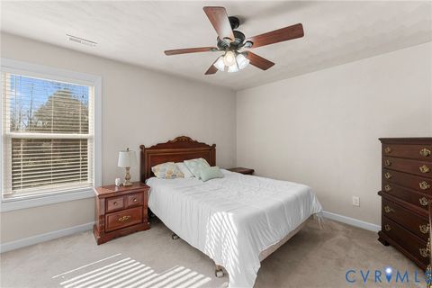 Tiny photo for 4015 Sleepy Hole Road, Suffolk, VA 23435 (MLS # 2601265)