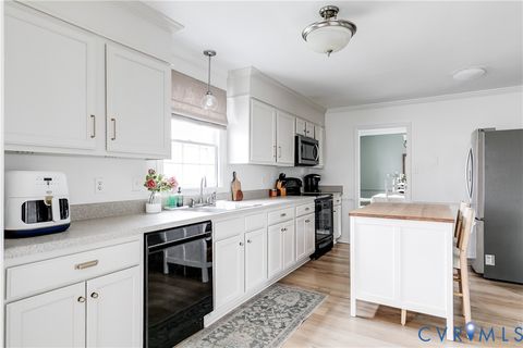 Tiny photo for 1304 Logan Trace Court, Midlothian, VA 23114 (MLS # 2603660)