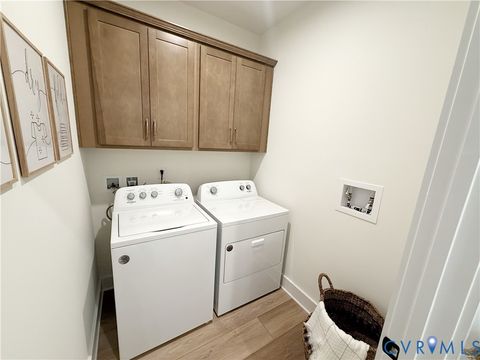 Tiny photo for 6412 Quinlynn Place, Chesterfield, VA 23112 (MLS # 2614911)
