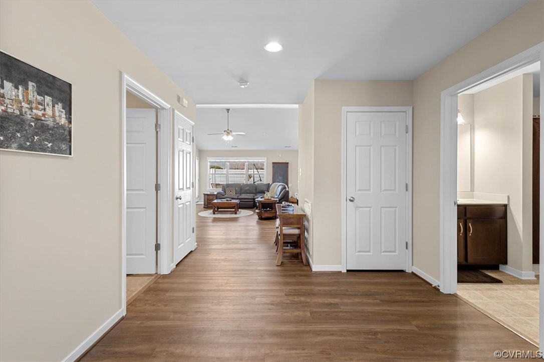 Photo 5 of 45 of 7304 Beechbark Lane townhome