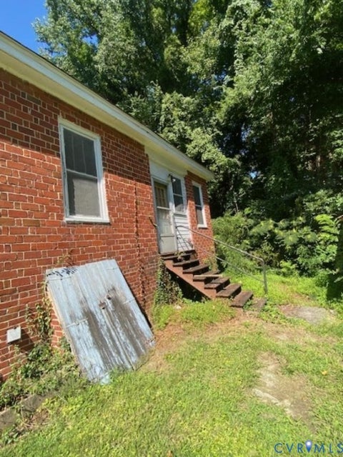 Tiny photo for 2111 W Broadway, Hopewell, VA 23860 (MLS # 2620586)