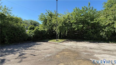 Photo of 19 Tennis Lane, Hampton, VA 23663 (MLS # 2612708)