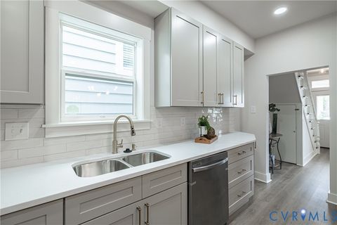 Tiny photo for 606 N 23rd Street, Richmond, VA 23223 (MLS # 2617633)