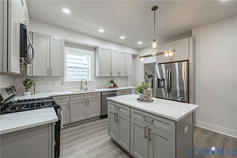 Tiny photo for 606 N 23rd Street, Richmond, VA 23223 (MLS # 2617633)