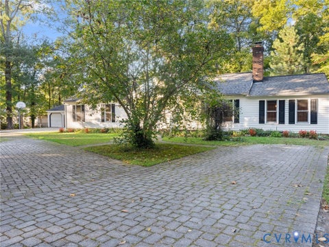 Tiny photo for 8216 Georgie Court, Mechanicsville, VA 23116 (MLS # 2628556)