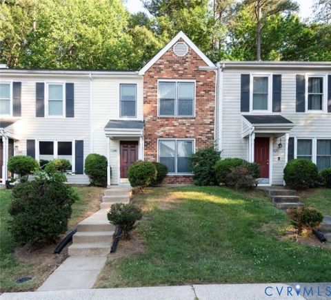 Photo of 15249 Broadwater Circle, Chester, VA 23831 (MLS # 2613725)