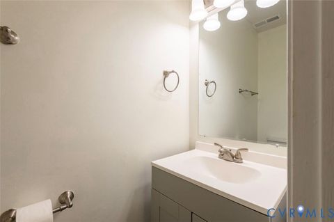 Tiny photo for 15249 Broadwater Circle, Chester, VA 23831 (MLS # 2613725)
