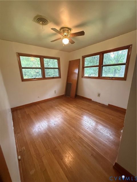 Tiny photo for 10096 Blue Star Highway, Sussex, VA 23882 (MLS # 2611597)