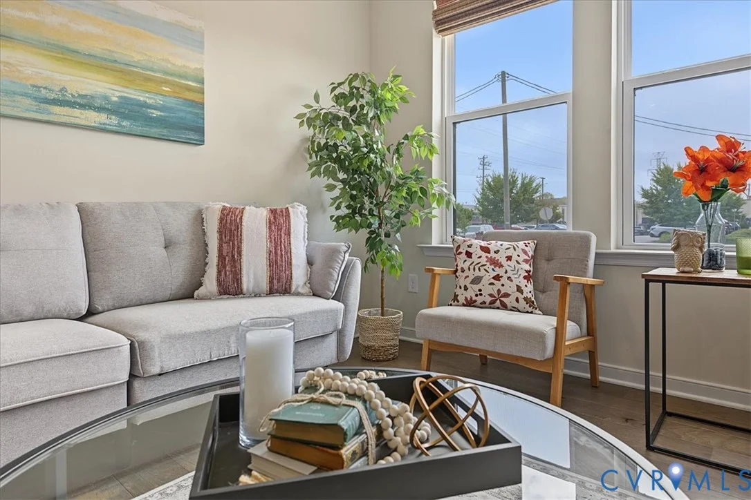 1900 Roseneath Road Unit U4B
