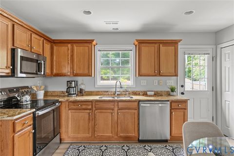 Tiny photo for 5408 Huntington Avenue, Richmond, VA 23227 (MLS # 2619999)