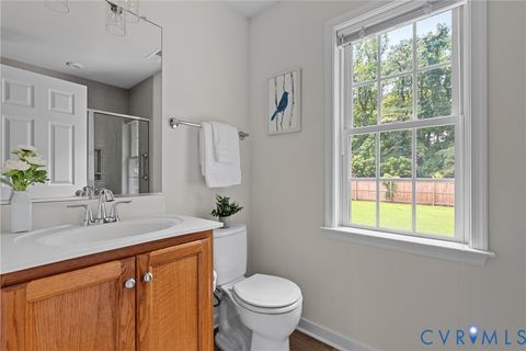 Tiny photo for 5408 Huntington Avenue, Richmond, VA 23227 (MLS # 2619999)