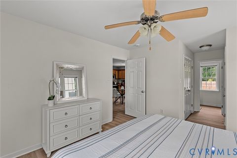 Tiny photo for 5408 Huntington Avenue, Richmond, VA 23227 (MLS # 2619999)