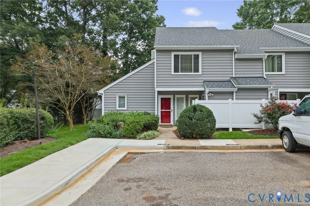 1415 Sycamore Mews Circle