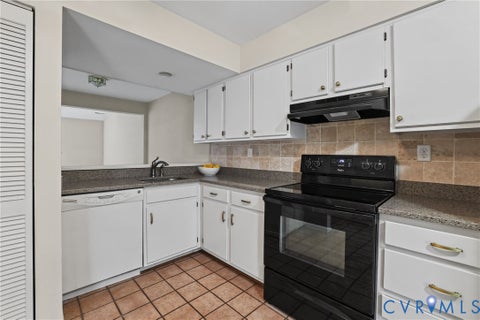 Tiny photo for 1415 Sycamore Mews Circle, Midlothian, VA 23113 (MLS # 2627968)
