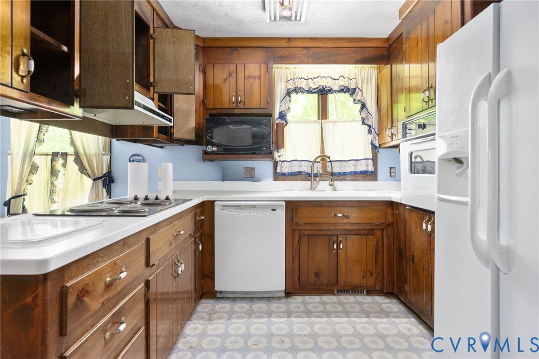 2906 Greenfaire Drive