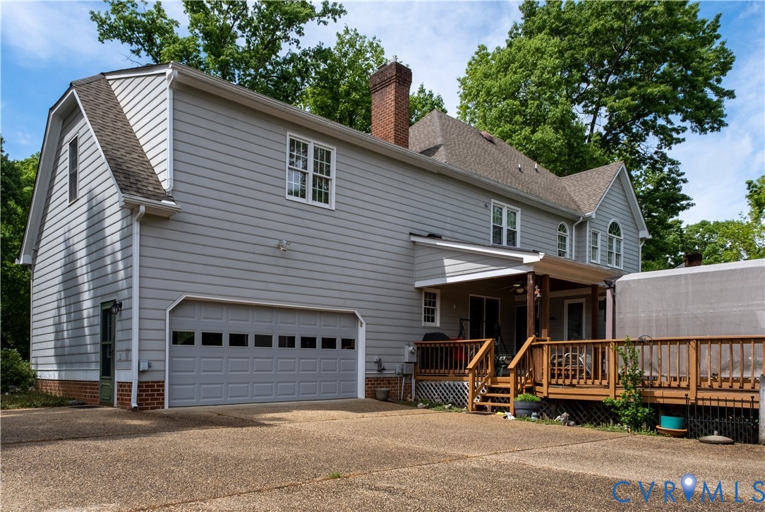 2301 Chartstone Drive