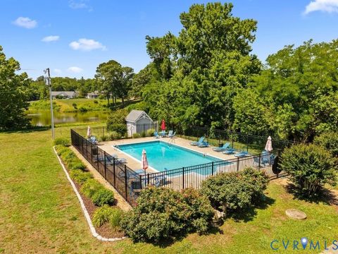 Tiny photo for 436 Mollys Way, Urbanna, VA 23175 (MLS # 2615077)