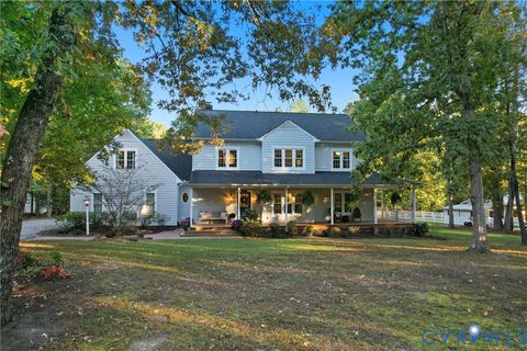 Photo of 15406 Pinehurst Forest Drive, Montpelier, VA 23192 (MLS # 2528840)