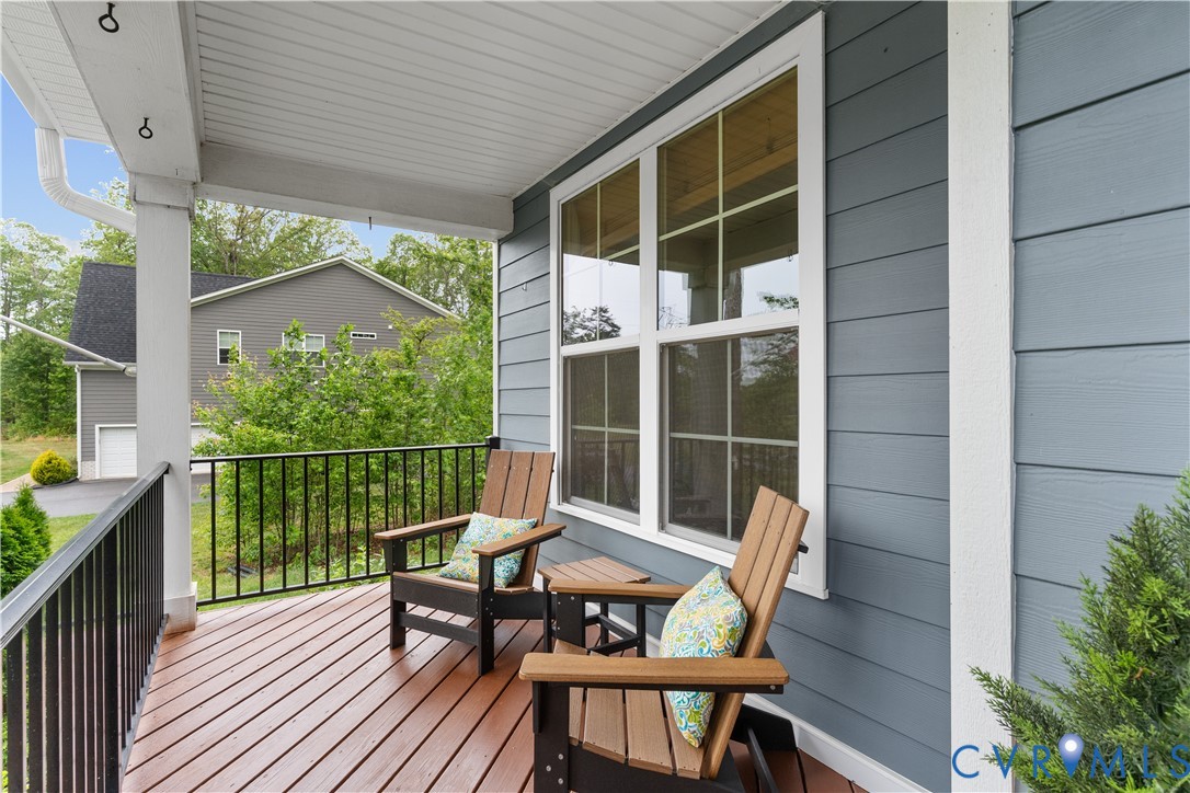 2506 Carver Oaks Court