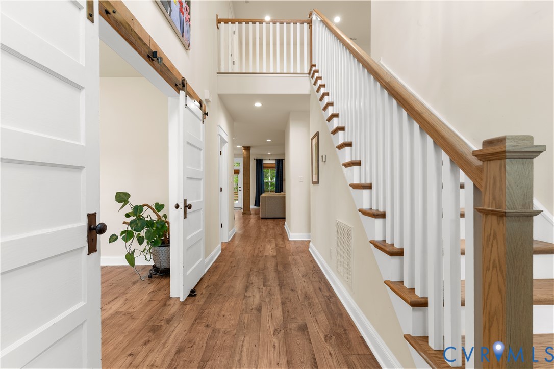 2506 Carver Oaks Court