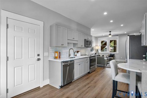 Tiny photo for 2902 Idlewood AVE #2, Richmond, VA 23221 (MLS # 2615571)