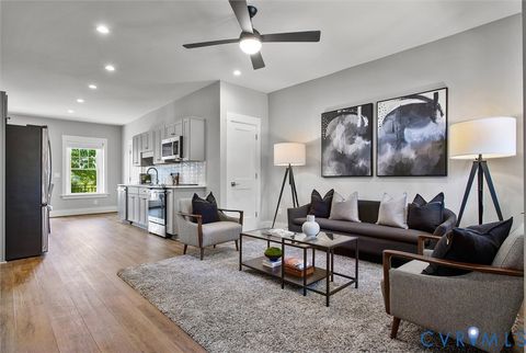 Tiny photo for 2902 Idlewood AVE #2, Richmond, VA 23221 (MLS # 2615571)