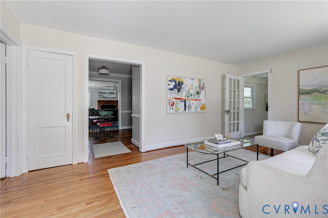 1214 Hillside Avenue