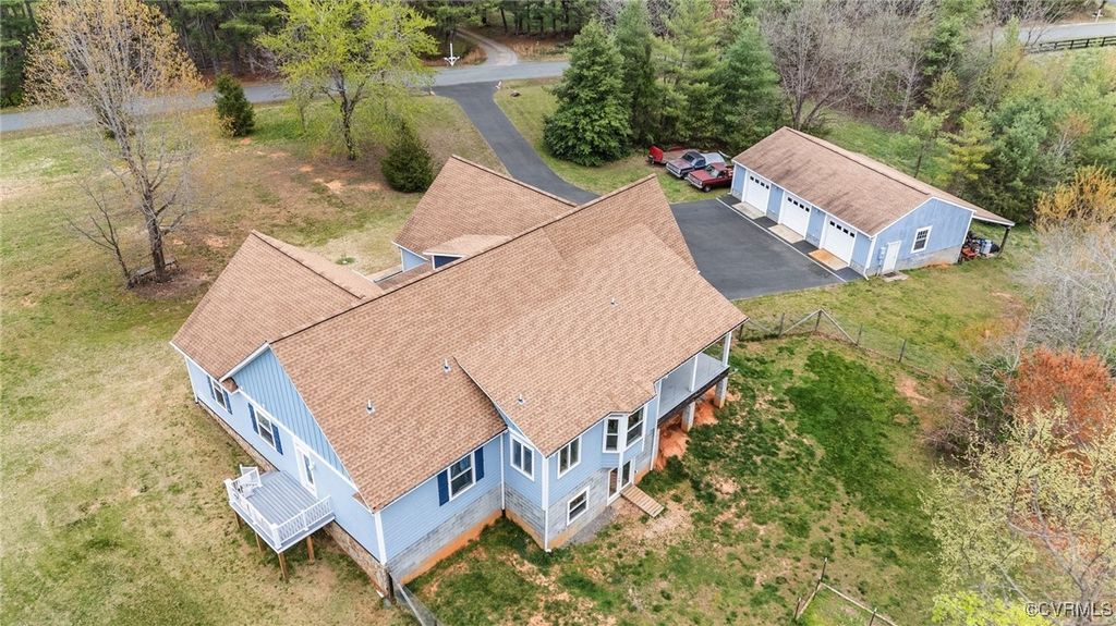 listing image 43