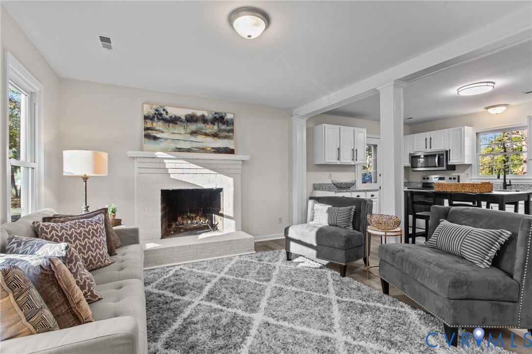 2507 N. Cropper Court