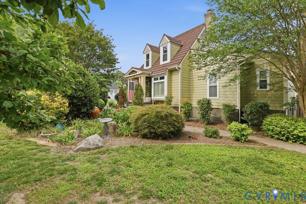 11721 Cedar Lane