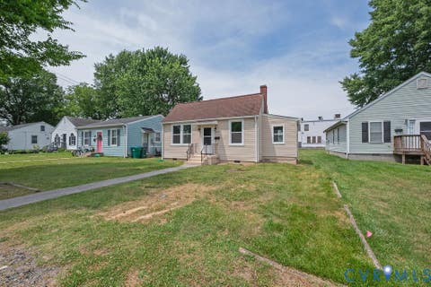 Tiny photo for 5318 Bloomingdale Avenue, Henrico, VA 23228 (MLS # 2617187)