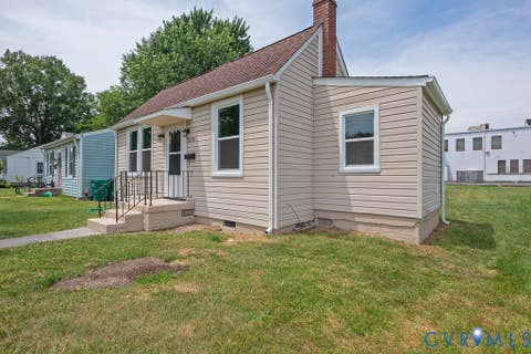 Tiny photo for 5318 Bloomingdale Avenue, Henrico, VA 23228 (MLS # 2617187)
