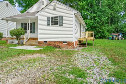 Tiny photo for 2124 Cloverdale Avenue, Hopewell, VA 23860 (MLS # 2616428)