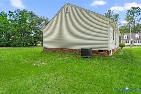 Tiny photo for 2124 Cloverdale Avenue, Hopewell, VA 23860 (MLS # 2616428)