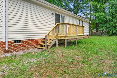 Tiny photo for 2124 Cloverdale Avenue, Hopewell, VA 23860 (MLS # 2616428)
