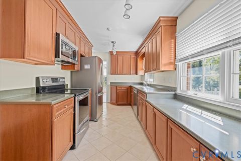 Tiny photo for 3000 Riverside Avenue, Hopewell, VA 23860 (MLS # 2606088)