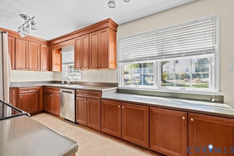 Tiny photo for 3000 Riverside Avenue, Hopewell, VA 23860 (MLS # 2606088)