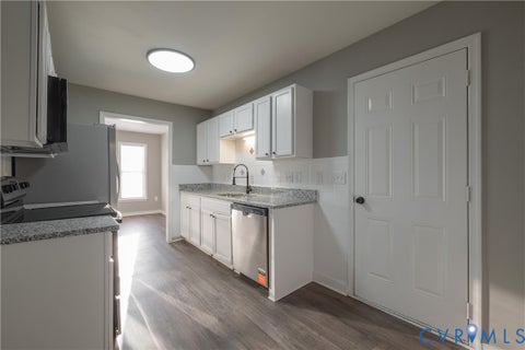Tiny photo for 7009 Summers Trace Court, Chesterfield, VA 23832 (MLS # 2629046)