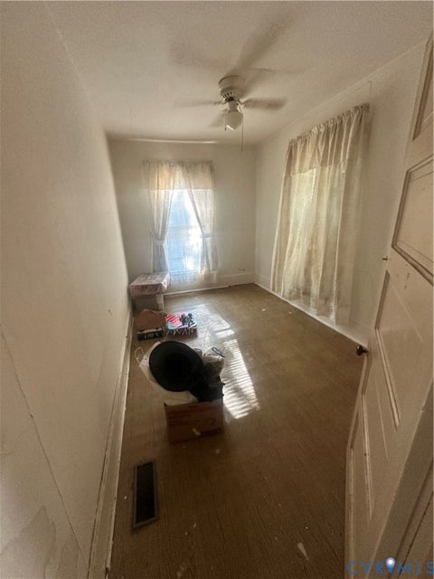 Tiny photo for 5 N Daisy Avenue, Henrico, VA 23075 (MLS # 2628418)