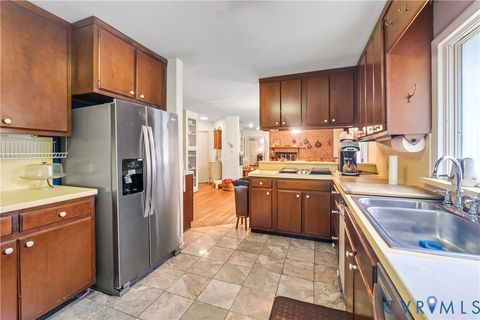 Tiny photo for 2086 Defense Road, Petersburg, VA 23805 (MLS # 2528599)