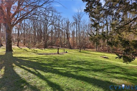 Tiny photo for 24360 Ruther Glen Road, Ruther Glen, VA 22546 (MLS # 2601546)