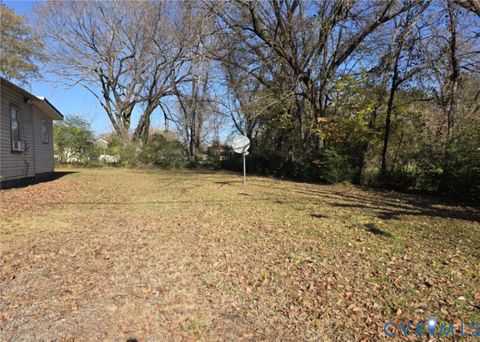 Photo of 1051 Sussex Street, Petersburg, VA 23803 (MLS # 2533331)