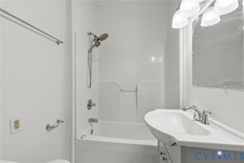 Tiny photo for 503 N 3rd Avenue, Hopewell, VA 23860 (MLS # 2618463)