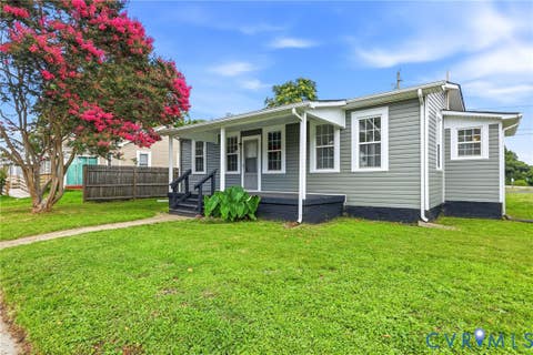 Tiny photo for 503 N 3rd Avenue, Hopewell, VA 23860 (MLS # 2618463)
