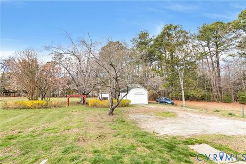 Tiny photo for 5320 George Wash Memorial Highway, Gloucester, VA 23061 (MLS # 2606208)