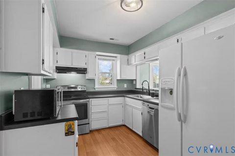 Tiny photo for 2428 Casey Court, Virginia Beach, VA 23454 (MLS # 2613180)