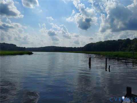 Tiny photo for 25122 S Tidewater Trail, Tappahannock, VA 22560 (MLS # 2602518)
