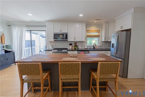 Tiny photo for 8298 Studley Road, Mechanicsville, VA 23116 (MLS # 2615162)