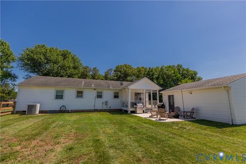 Tiny photo for 8298 Studley Road, Mechanicsville, VA 23116 (MLS # 2615162)